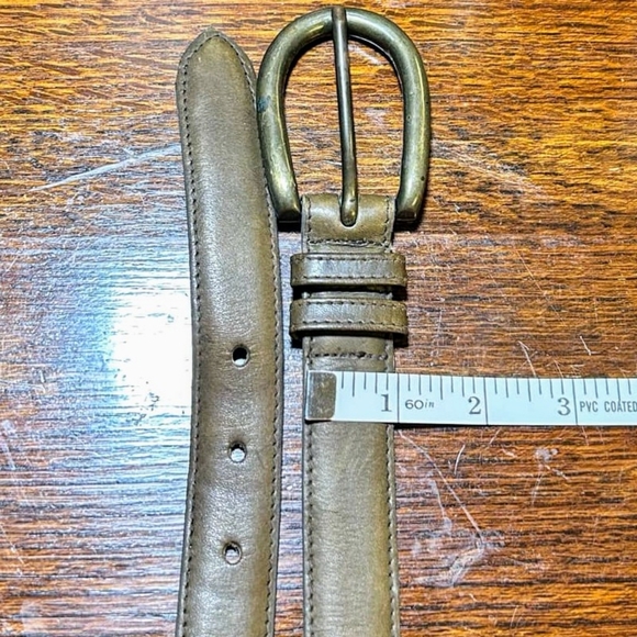 Cipriani Premium glove leather olive green belt size small - Picture 6 of 8